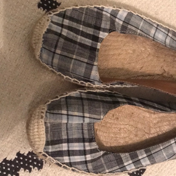 Esprit Plaid Espadrille Flats - Picture 4 of 8
